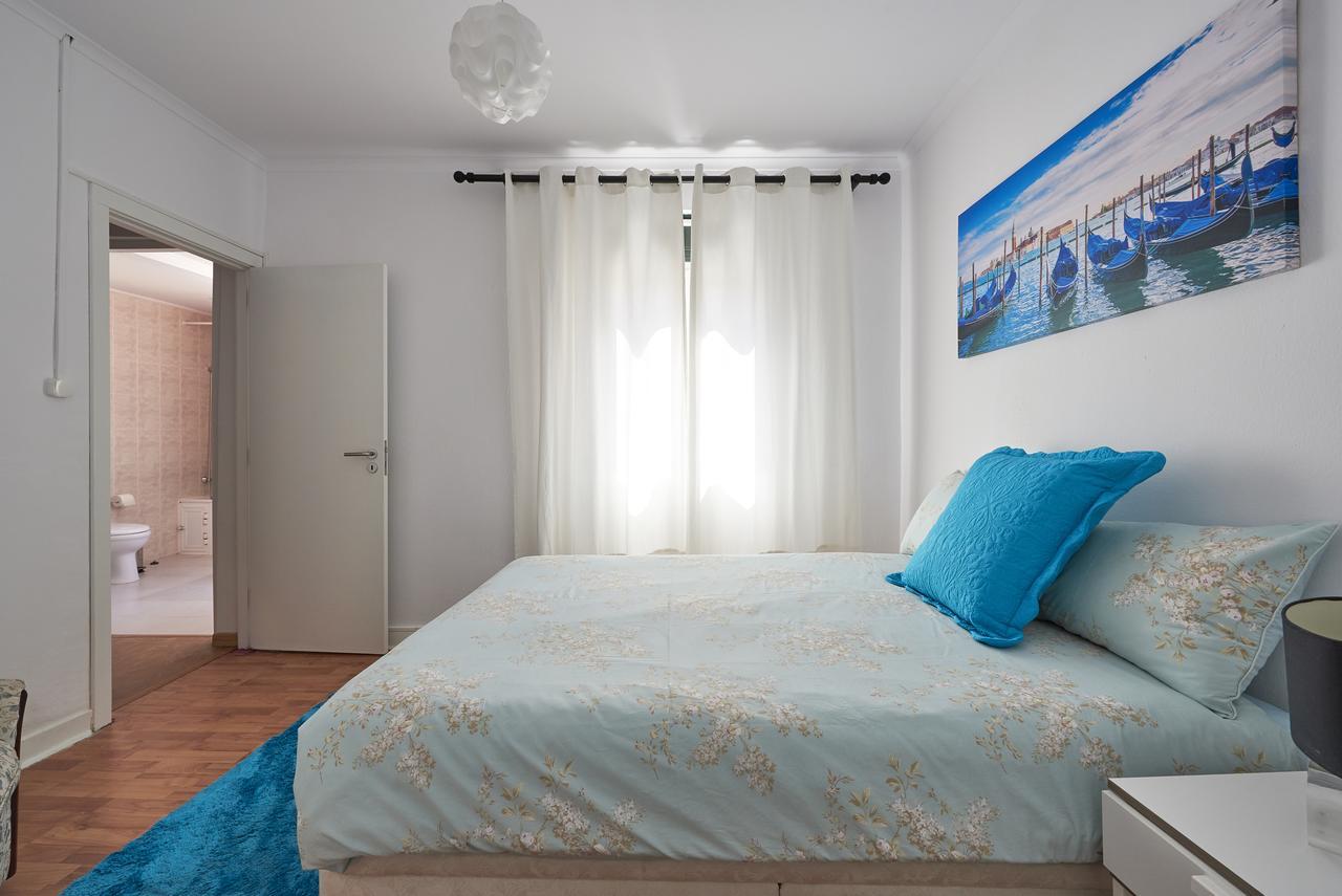 Apartamento T3 In Casa Da Mariquinhas Lisboa